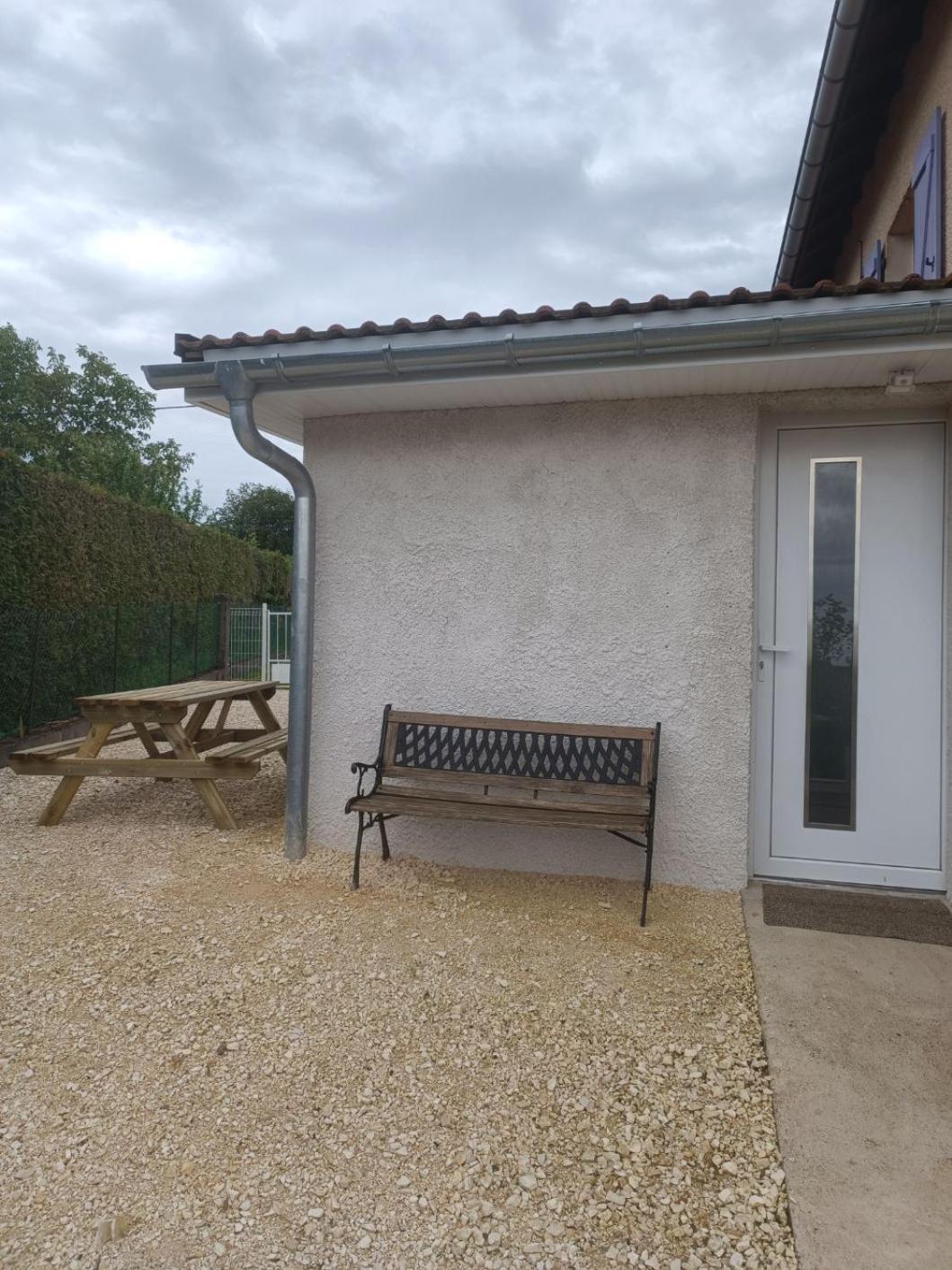 Appartement Le Petit Cocon à Montbozon Extérieur photo